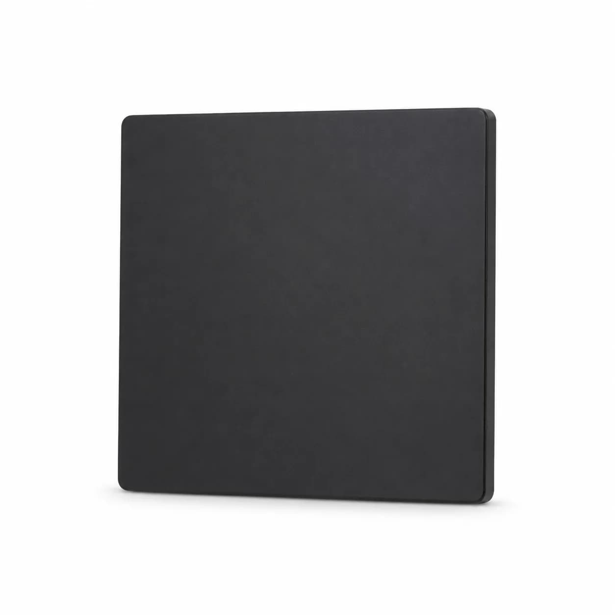 تسكيرة أسود مطفي 7×7 من MKN
