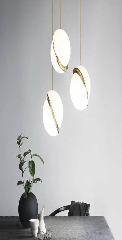 قمر الأضاءة الحديثة
