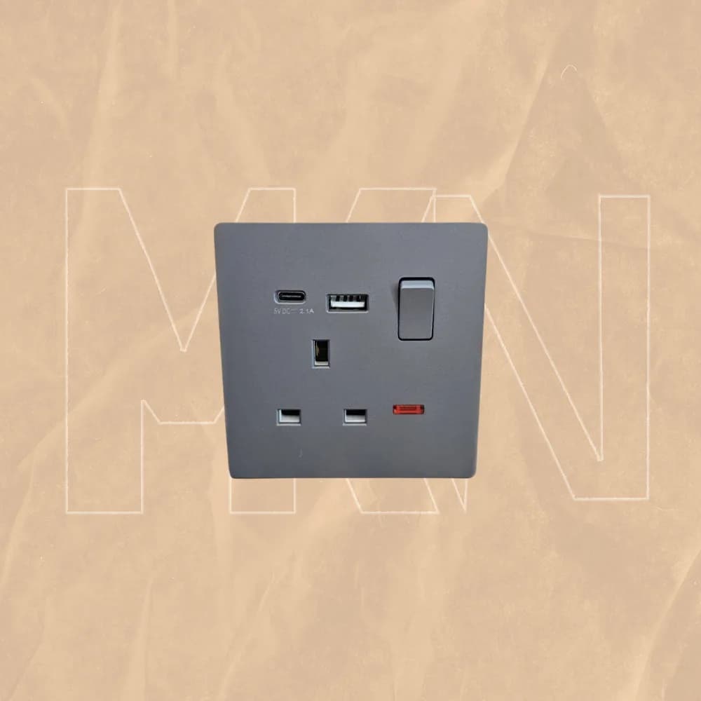 فيش مع USB وTYPE-C فضي من MKN