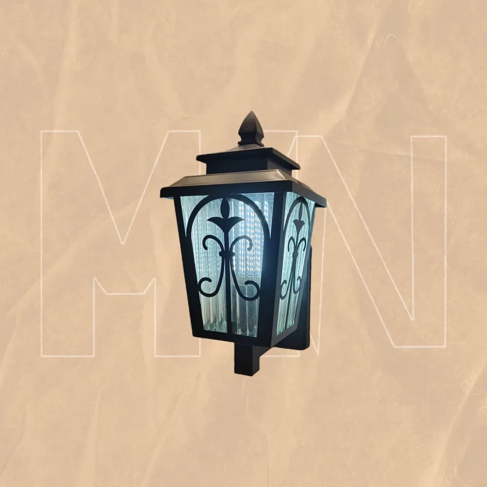 Modern Elegant Outdoor Wall Lantern