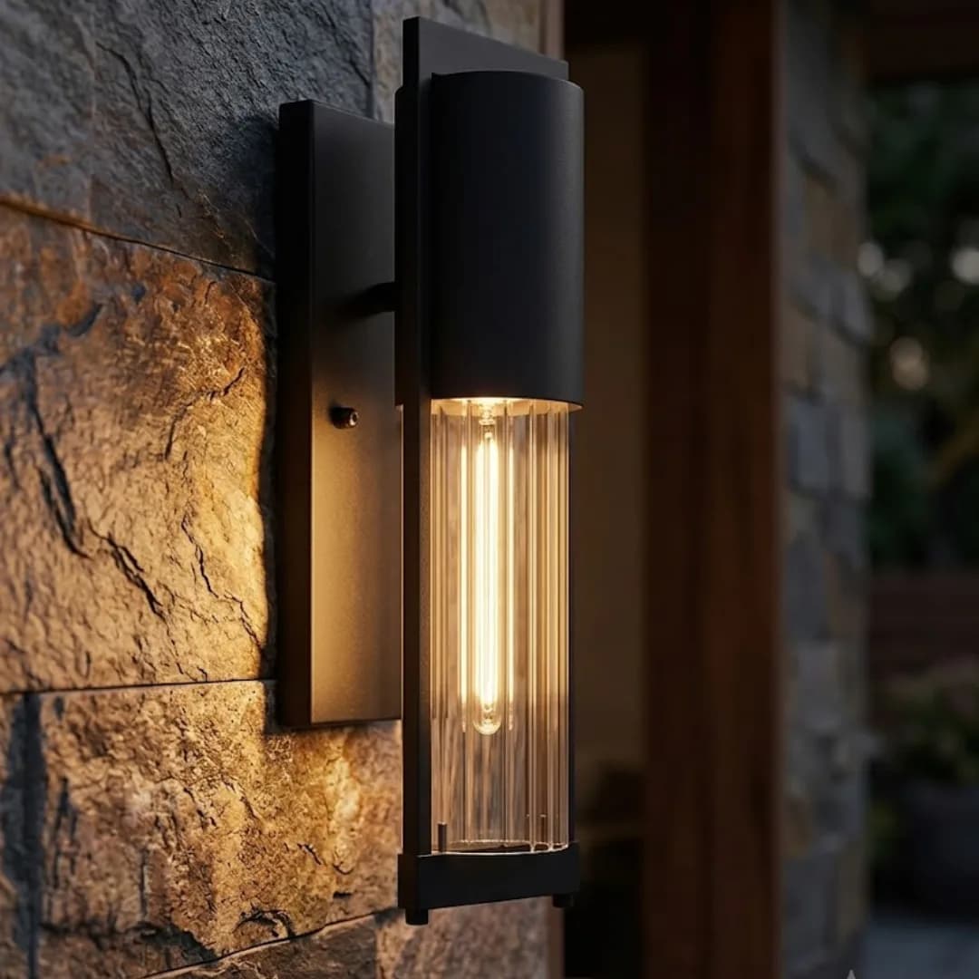 Outdoor Wall Sconce with E27 Lamp Holder for Facades and Gardens
